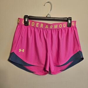 Under Armour Women's Play Up Shorts 3.0 Size Medium Hot Pink